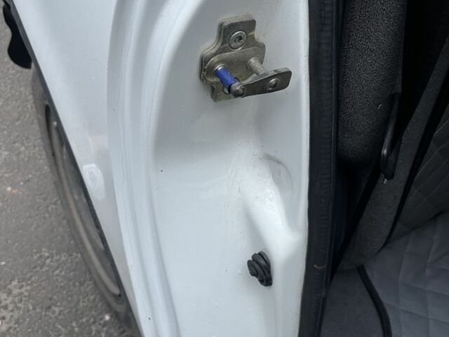 Белый ЗАЗ Ланос, объемом двигателя 1.5 л и пробегом 3 тыс. км за 2500 $, фото 6 на Automoto.ua