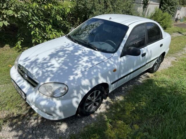 Белый ЗАЗ Ланос, объемом двигателя 1.5 л и пробегом 150 тыс. км за 2350 $, фото 4 на Automoto.ua