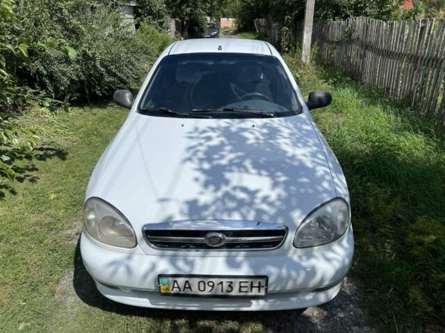 Белый ЗАЗ Ланос, объемом двигателя 1.5 л и пробегом 150 тыс. км за 2350 $, фото 3 на Automoto.ua