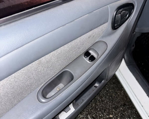 Белый ЗАЗ Ланос, объемом двигателя 1.5 л и пробегом 255 тыс. км за 1950 $, фото 6 на Automoto.ua