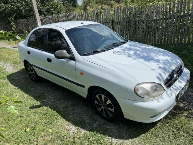 Белый ЗАЗ Ланос, объемом двигателя 1.5 л и пробегом 150 тыс. км за 2350 $, фото 5 на Automoto.ua