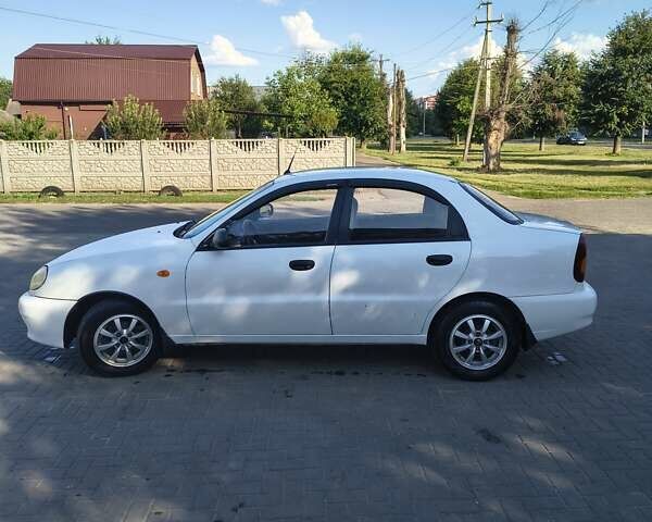 Білий ЗАЗ Ланос, об'ємом двигуна 1.5 л та пробігом 218 тис. км за 2500 $, фото 5 на Automoto.ua
