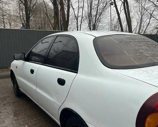 Білий ЗАЗ Ланос, об'ємом двигуна 1.5 л та пробігом 180 тис. км за 1900 $, фото 2 на Automoto.ua
