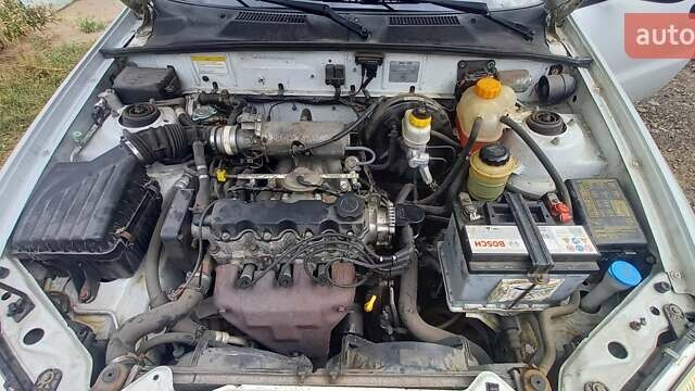 Белый ЗАЗ Ланос, объемом двигателя 1.5 л и пробегом 91 тыс. км за 3200 $, фото 4 на Automoto.ua