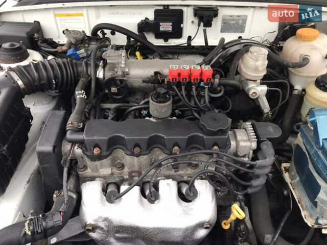 Белый ЗАЗ Ланос, объемом двигателя 1.5 л и пробегом 150 тыс. км за 1750 $, фото 26 на Automoto.ua