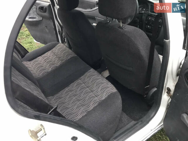 Белый ЗАЗ Ланос, объемом двигателя 1.5 л и пробегом 150 тыс. км за 1750 $, фото 4 на Automoto.ua