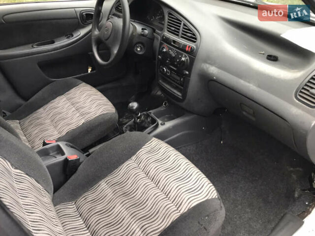 Белый ЗАЗ Ланос, объемом двигателя 1.5 л и пробегом 150 тыс. км за 1750 $, фото 11 на Automoto.ua