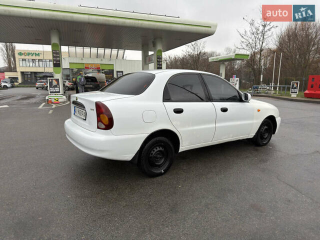 Білий ЗАЗ Ланос, об'ємом двигуна 1.5 л та пробігом 180 тис. км за 1650 $, фото 5 на Automoto.ua