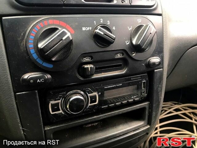 Белый ЗАЗ Ланос, объемом двигателя 1.5 л и пробегом 158 тыс. км за 2222 $, фото 4 на Automoto.ua