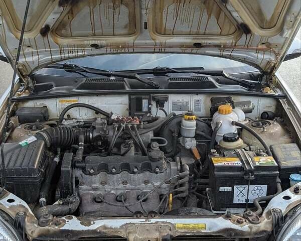 Білий ЗАЗ Ланос, об'ємом двигуна 1.5 л та пробігом 123 тис. км за 4000 $, фото 14 на Automoto.ua