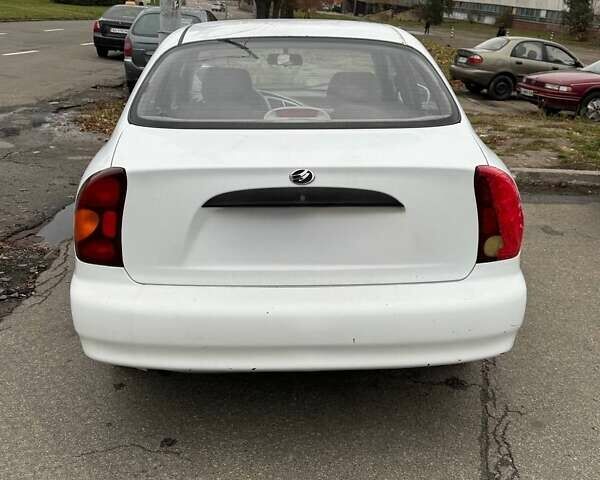 Белый ЗАЗ Ланос, объемом двигателя 1.4 л и пробегом 105 тыс. км за 1999 $, фото 7 на Automoto.ua