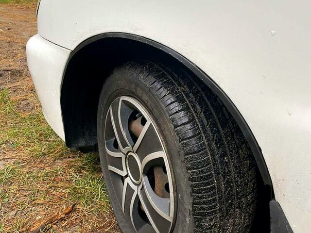 Білий ЗАЗ Ланос, об'ємом двигуна 1.4 л та пробігом 130 тис. км за 3000 $, фото 2 на Automoto.ua