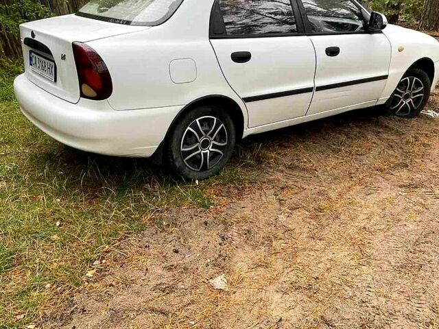 Білий ЗАЗ Ланос, об'ємом двигуна 1.4 л та пробігом 130 тис. км за 3000 $, фото 1 на Automoto.ua