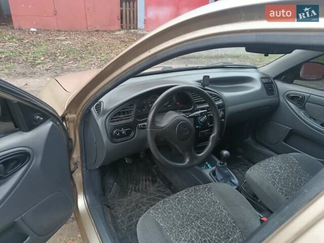 Бежевый ЗАЗ Ланос, объемом двигателя 1.5 л и пробегом 230 тыс. км за 2700 $, фото 4 на Automoto.ua