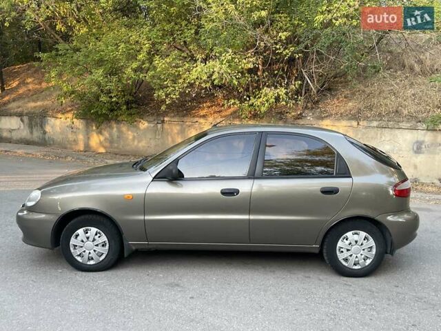 Бежевий ЗАЗ Ланос, об'ємом двигуна 1.5 л та пробігом 137 тис. км за 3700 $, фото 1 на Automoto.ua