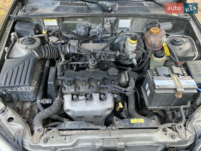 Бежевий ЗАЗ Ланос, об'ємом двигуна 1.5 л та пробігом 129 тис. км за 2900 $, фото 17 на Automoto.ua