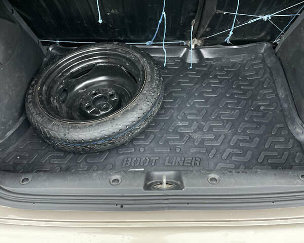 Бежевый ЗАЗ Ланос, объемом двигателя 1.5 л и пробегом 90 тыс. км за 3000 $, фото 11 на Automoto.ua