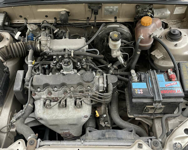 Бежевый ЗАЗ Ланос, объемом двигателя 1.5 л и пробегом 90 тыс. км за 3000 $, фото 15 на Automoto.ua