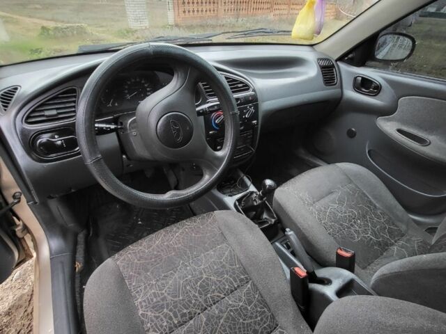 Бежевый ЗАЗ Ланос, объемом двигателя 1.3 л и пробегом 250 тыс. км за 1550 $, фото 8 на Automoto.ua