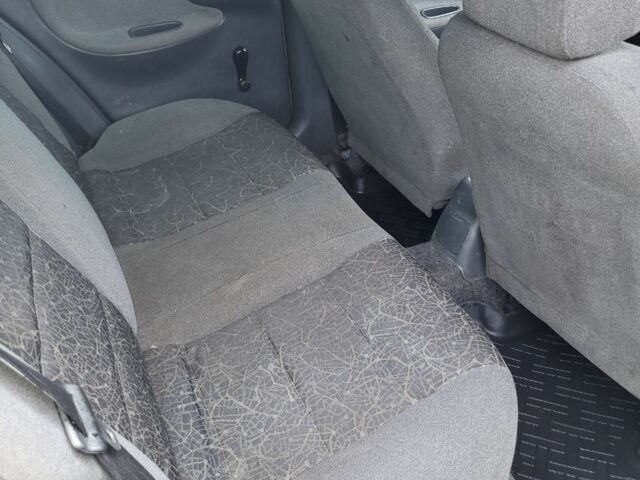 Бежевый ЗАЗ Ланос, объемом двигателя 1.3 л и пробегом 250 тыс. км за 1550 $, фото 5 на Automoto.ua