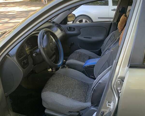Бежевий ЗАЗ Ланос, об'ємом двигуна 1.3 л та пробігом 123 тис. км за 2200 $, фото 8 на Automoto.ua
