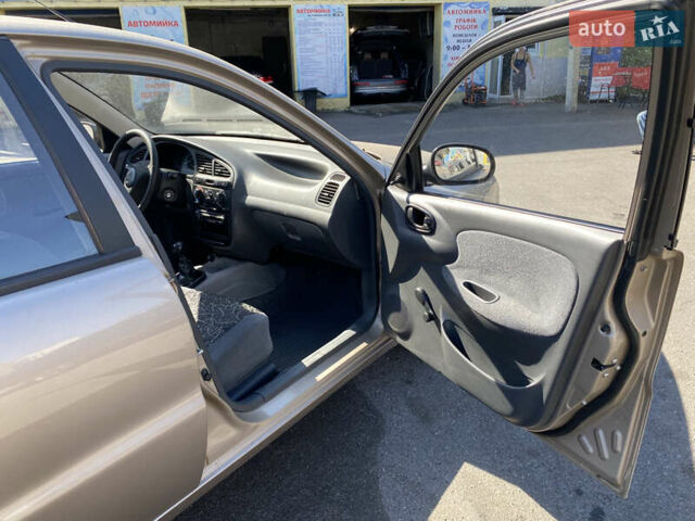 Бежевий ЗАЗ Ланос, об'ємом двигуна 1.39 л та пробігом 73 тис. км за 2000 $, фото 6 на Automoto.ua