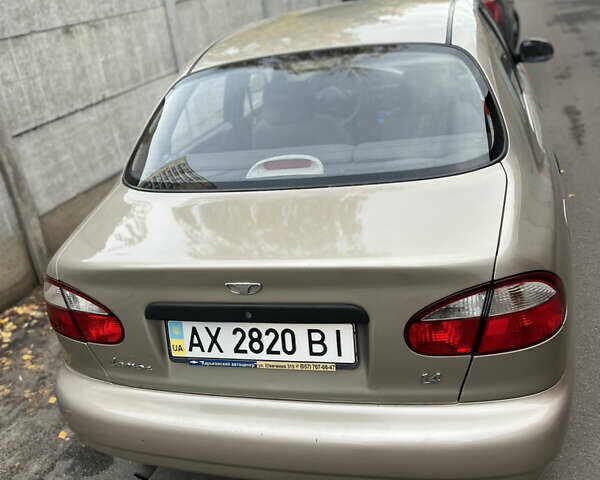 Бежевий ЗАЗ Ланос, об'ємом двигуна 1.4 л та пробігом 130 тис. км за 2360 $, фото 3 на Automoto.ua