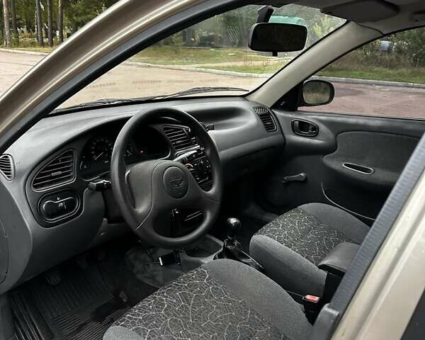Бежевий ЗАЗ Ланос, об'ємом двигуна 1.39 л та пробігом 110 тис. км за 2700 $, фото 4 на Automoto.ua