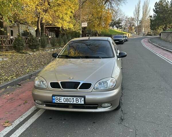 Бежевый ЗАЗ Ланос, объемом двигателя 1.39 л и пробегом 142 тыс. км за 3200 $, фото 1 на Automoto.ua