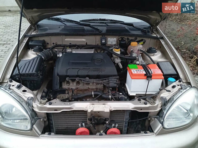 Бежевий ЗАЗ Ланос, об'ємом двигуна 1.39 л та пробігом 225 тис. км за 2600 $, фото 13 на Automoto.ua