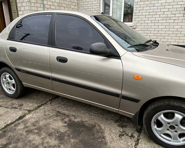 Бежевий ЗАЗ Ланос, об'ємом двигуна 1.5 л та пробігом 300 тис. км за 2400 $, фото 10 на Automoto.ua