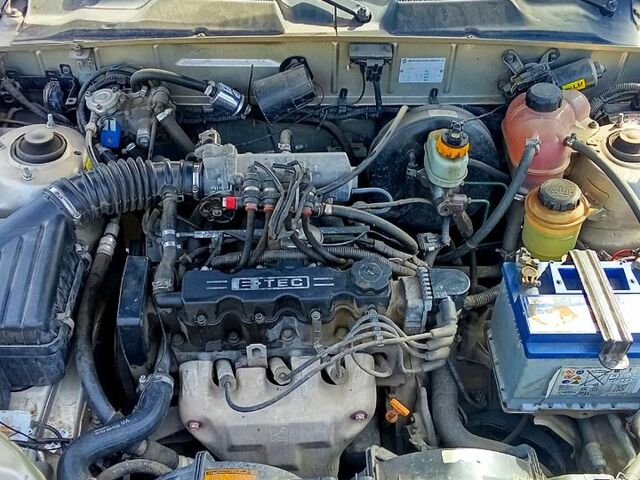 Бежевый ЗАЗ Ланос, объемом двигателя 1.5 л и пробегом 234 тыс. км за 1700 $, фото 4 на Automoto.ua