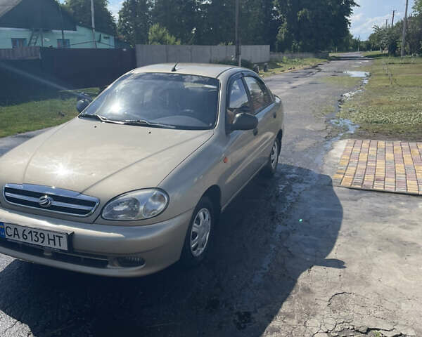 Бежевый ЗАЗ Ланос, объемом двигателя 1.5 л и пробегом 104 тыс. км за 3500 $, фото 2 на Automoto.ua