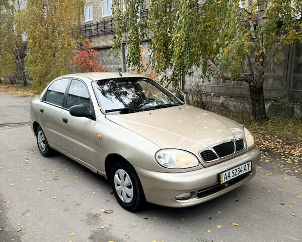 Бежевый ЗАЗ Ланос, объемом двигателя 1.5 л и пробегом 180 тыс. км за 2400 $, фото 5 на Automoto.ua
