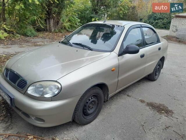 Бежевый ЗАЗ Ланос, объемом двигателя 1.5 л и пробегом 292 тыс. км за 2650 $, фото 3 на Automoto.ua