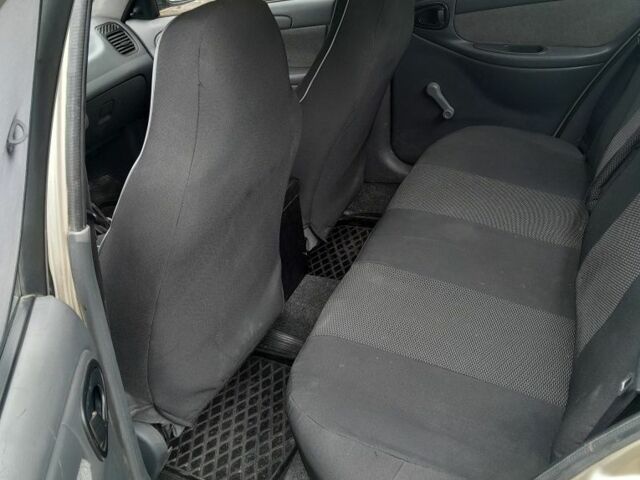 Бежевый ЗАЗ Ланос, объемом двигателя 1.5 л и пробегом 292 тыс. км за 2650 $, фото 3 на Automoto.ua