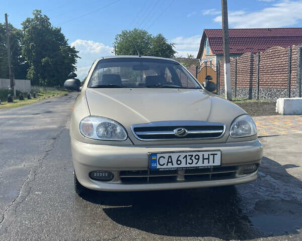 Бежевый ЗАЗ Ланос, объемом двигателя 1.5 л и пробегом 104 тыс. км за 3500 $, фото 1 на Automoto.ua