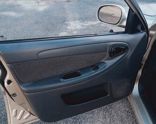 Бежевий ЗАЗ Ланос, об'ємом двигуна 1.5 л та пробігом 235 тис. км за 2650 $, фото 4 на Automoto.ua