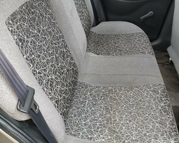 Бежевий ЗАЗ Ланос, об'ємом двигуна 1.5 л та пробігом 175 тис. км за 3300 $, фото 10 на Automoto.ua