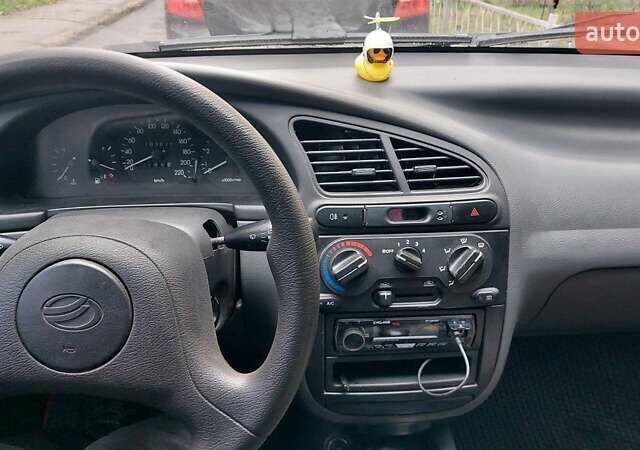 Бежевый ЗАЗ Ланос, объемом двигателя 1.5 л и пробегом 163 тыс. км за 2200 $, фото 1 на Automoto.ua