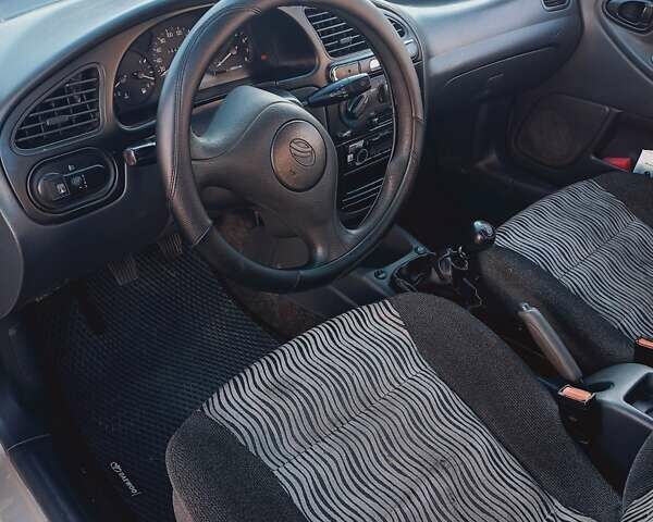 Бежевий ЗАЗ Ланос, об'ємом двигуна 1.5 л та пробігом 235 тис. км за 2650 $, фото 3 на Automoto.ua