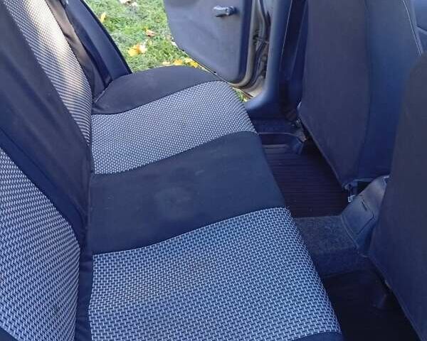 Бежевый ЗАЗ Ланос, объемом двигателя 1.5 л и пробегом 59 тыс. км за 3100 $, фото 5 на Automoto.ua