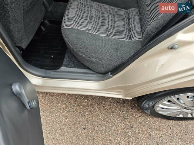 Бежевый ЗАЗ Ланос, объемом двигателя 1.5 л и пробегом 69 тыс. км за 3900 $, фото 25 на Automoto.ua