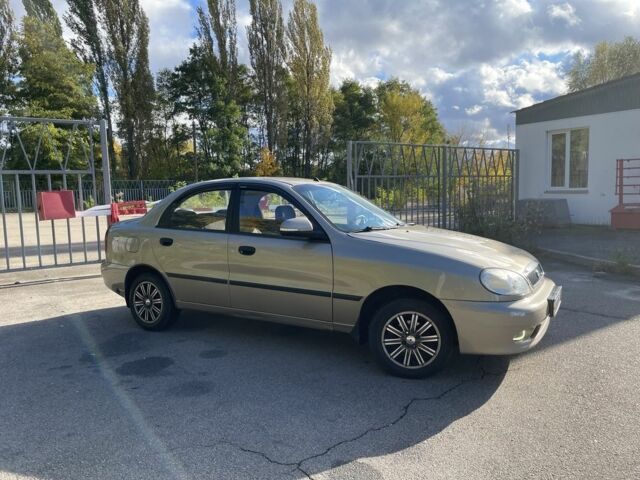 Бежевий ЗАЗ Ланос, об'ємом двигуна 1.4 л та пробігом 194 тис. км за 3399 $, фото 1 на Automoto.ua