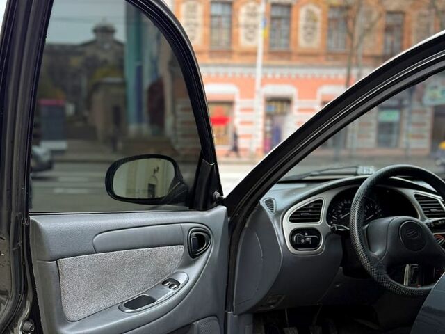 Черный ЗАЗ Ланос, объемом двигателя 1.6 л и пробегом 190 тыс. км за 2650 $, фото 9 на Automoto.ua