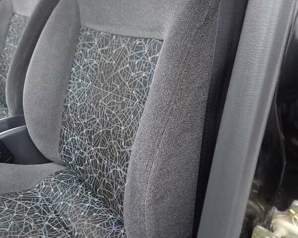 Черный ЗАЗ Ланос, объемом двигателя 0 л и пробегом 95 тыс. км за 3300 $, фото 8 на Automoto.ua