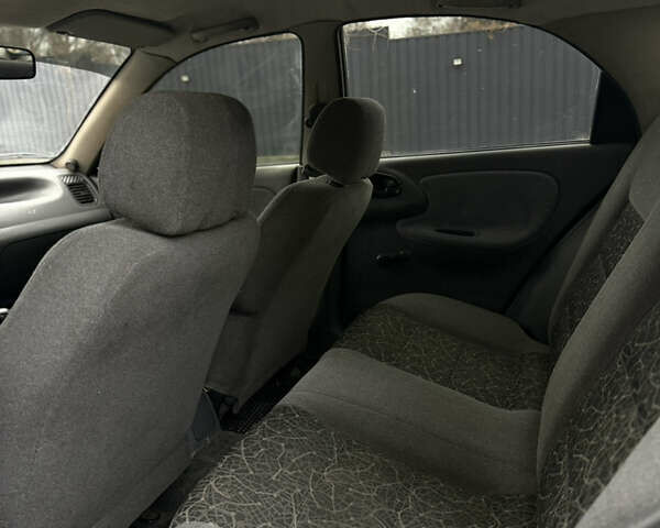 Чорний ЗАЗ Ланос, об'ємом двигуна 1.4 л та пробігом 82 тис. км за 2199 $, фото 7 на Automoto.ua