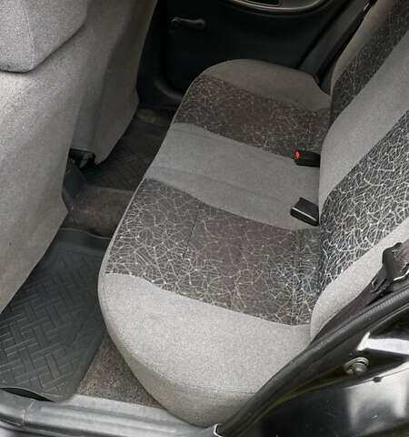 Чорний ЗАЗ Ланос, об'ємом двигуна 1.5 л та пробігом 157 тис. км за 1900 $, фото 8 на Automoto.ua