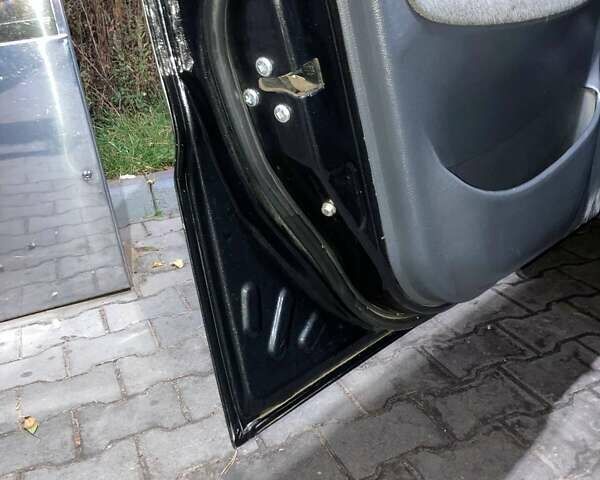 ЗАЗ Ланос 2008 в Полтаве на Automoto.ua Черный ЗАЗ Ланос, объемом двигателя 1.39 л и пробегом 93 тыс. км за 2350 $, фото 5 на Automoto.ua