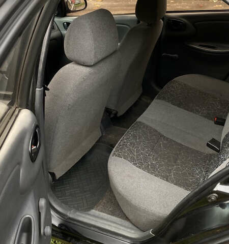 Чорний ЗАЗ Ланос, об'ємом двигуна 1.5 л та пробігом 157 тис. км за 1900 $, фото 9 на Automoto.ua